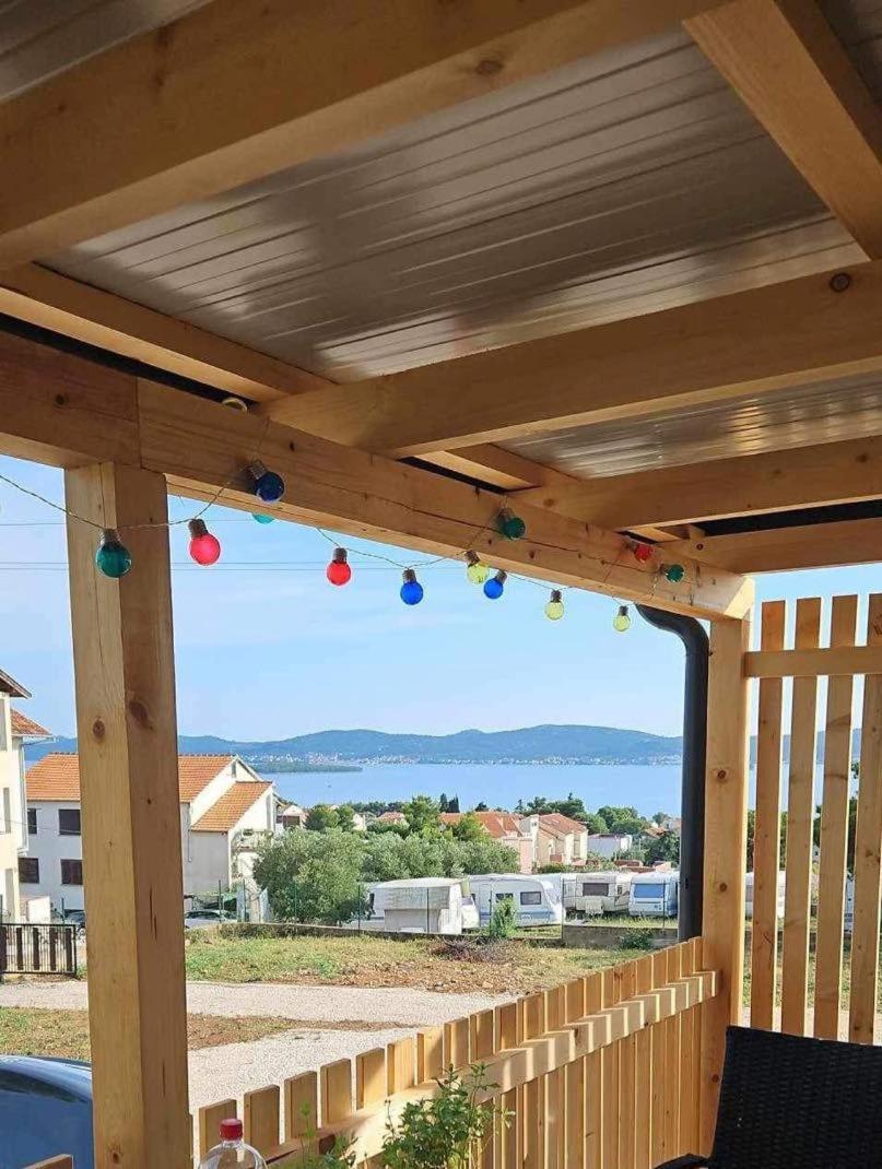 Apartmán Tiny House Lily With Jacuzzi Sveti Filip i Jakov Exteriér fotografie