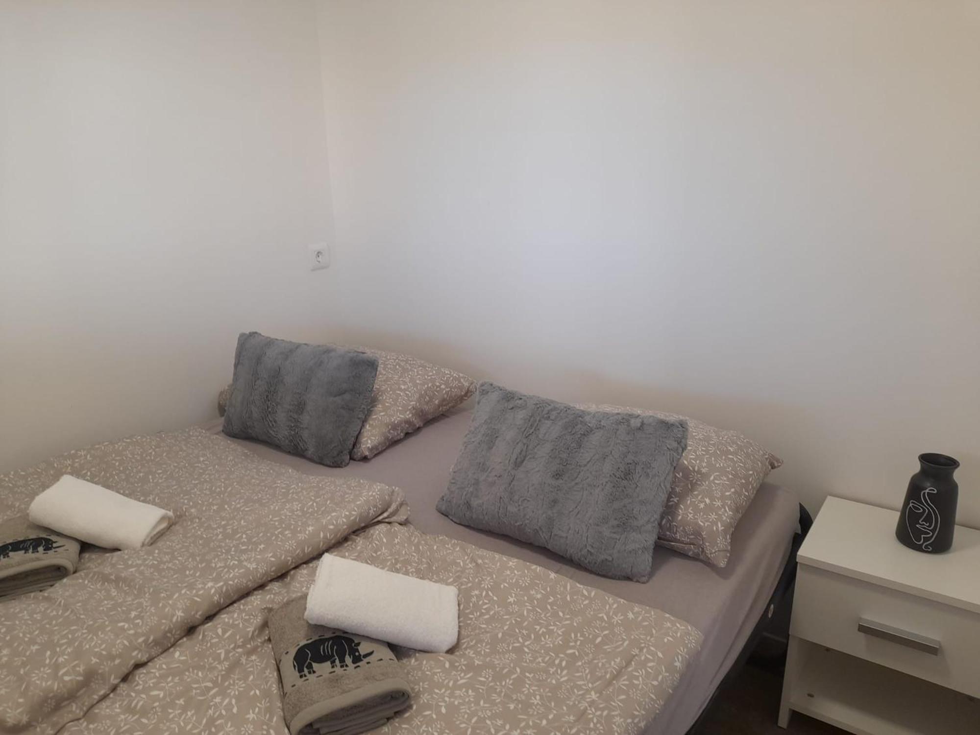 Apartmán Tiny House Lily With Jacuzzi Sveti Filip i Jakov Exteriér fotografie